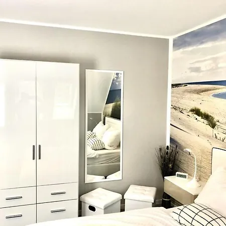 Seaside 2 Modern Retreat Holiday home