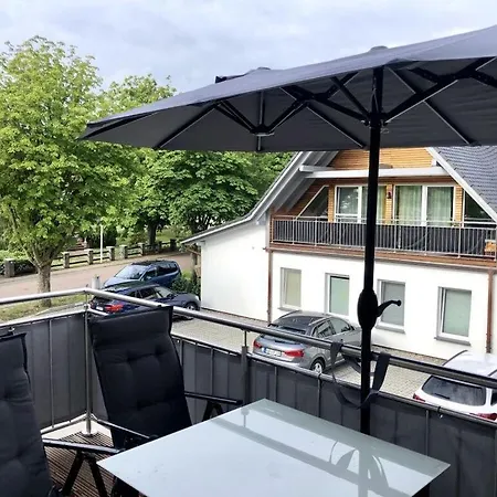 Seaside 2 Modern Retreat Holiday home *